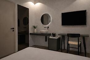 CAVO III Luxury Boutique Rooms