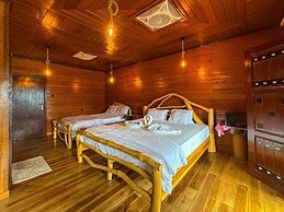 Wooden Dream Ella