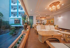 Green Hotel Nha Trang