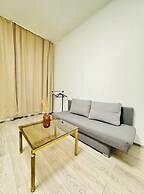 Simple Private Room Close to FAC Platz