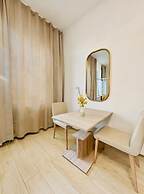 Simple Private Room Close to FAC Platz
