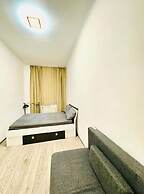 Simple Private Room Close to FAC Platz