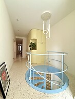 2 bedrooms - baby crib & furnished