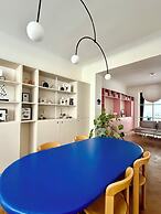 2 bedrooms - baby crib & furnished