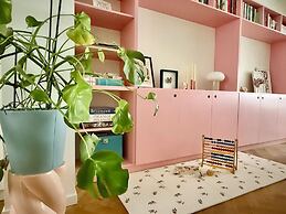 2 bedrooms - baby crib & furnished
