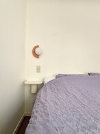 2 bedrooms - baby crib & furnished