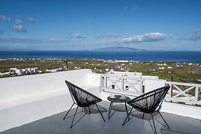 Elios Cave Suites