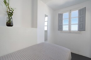 Elios Cave Suites