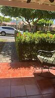 Villa a Block Away to the Beach