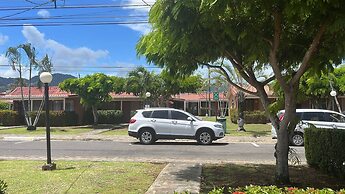 Villa a Block Away to the Beach