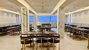 Pheonix Luxury Inn Hotel