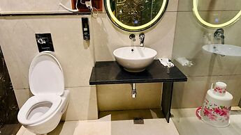 Pheonix Luxury Inn Hotel