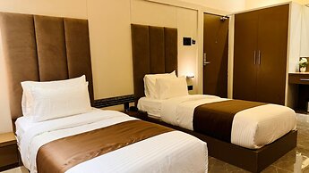 Pheonix Luxury Inn Hotel