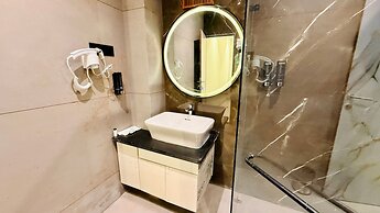Pheonix Luxury Inn Hotel