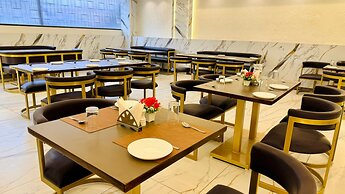 Pheonix Luxury Inn Hotel