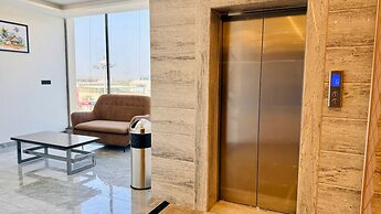 Pheonix Luxury Inn Hotel