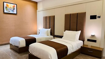 Pheonix Luxury Inn Hotel
