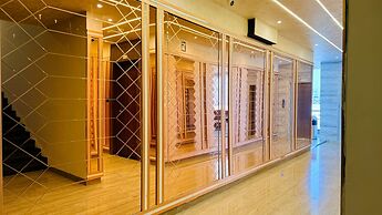 Pheonix Luxury Inn Hotel