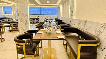 Pheonix Luxury Inn Hotel