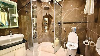 Pheonix Luxury Inn Hotel