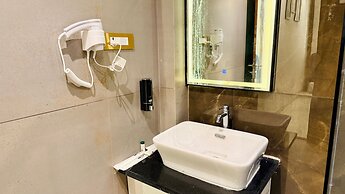 Pheonix Luxury Inn Hotel