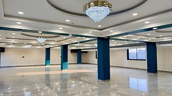 Pheonix Luxury Inn Hotel