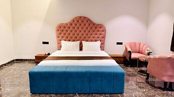 Pheonix Luxury Inn Hotel