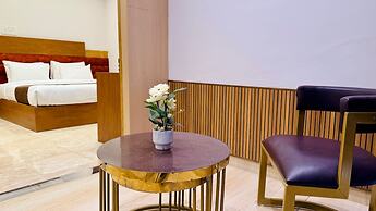 Pheonix Luxury Inn Hotel