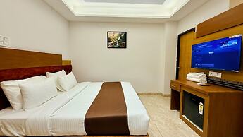 Pheonix Luxury Inn Hotel