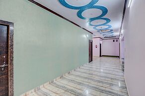 Super OYO Collection O Gorakhpur Mandir