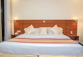 AMIKUS HOTEL LTD
