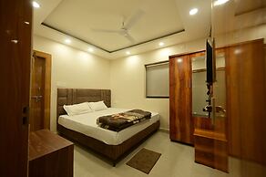 Hotel Stay Leaf