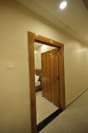 Hotel Stay Leaf