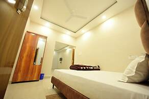 Hotel Stay Leaf