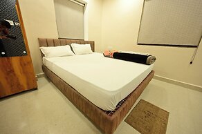 Hotel Stay Leaf