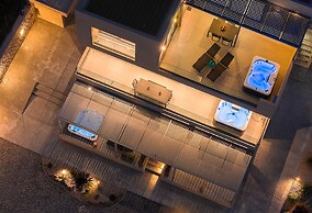 Villa Aquamarine beachfront Rhodes