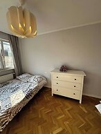 Golden Escape 3 Rooms Apart