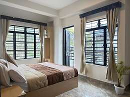 The Notting Hills Inn