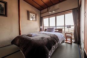 Snow Monkey Lodge - Hostel