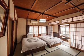 Snow Monkey Lodge - Hostel