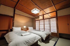 Snow Monkey Lodge - Hostel