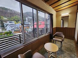 Snow Monkey Lodge - Hostel