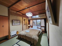 Snow Monkey Lodge - Hostel