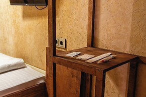 Alladin capsule hotel