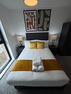 Berkeley Square Apartments
