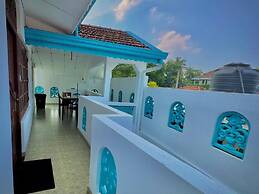 Jay Lux Apartments Negombo