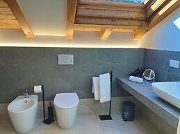 Spacious Villa With Pool
