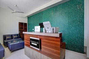 Townhouse Manipal University Highway