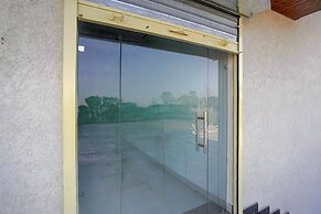 Townhouse Manipal University Highway
