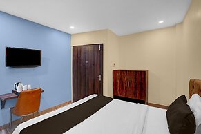Townhouse Z Square Mall